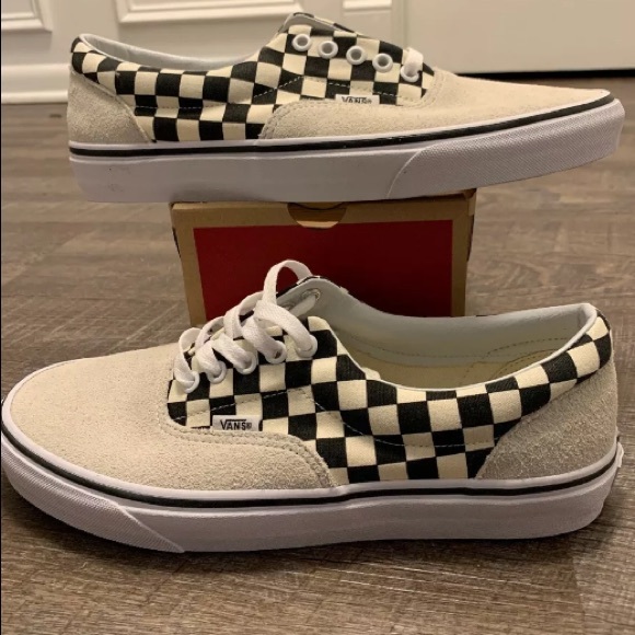 NEW Vans Marshmallow Checker Classic Skate shoes - Picture 2 of 3